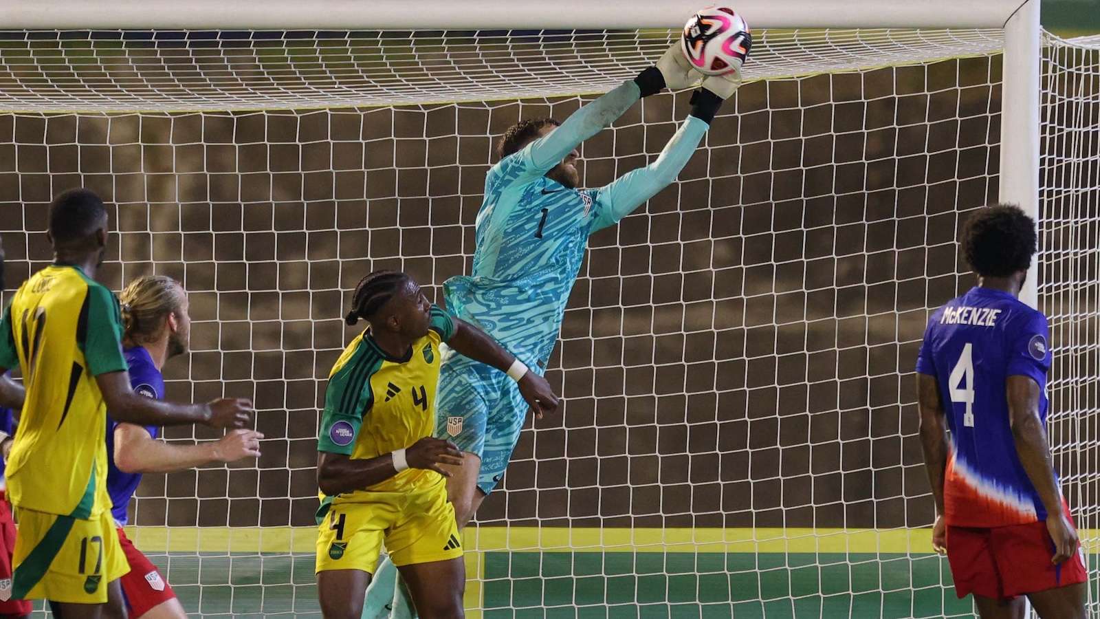 多场比赛中 多场比赛中